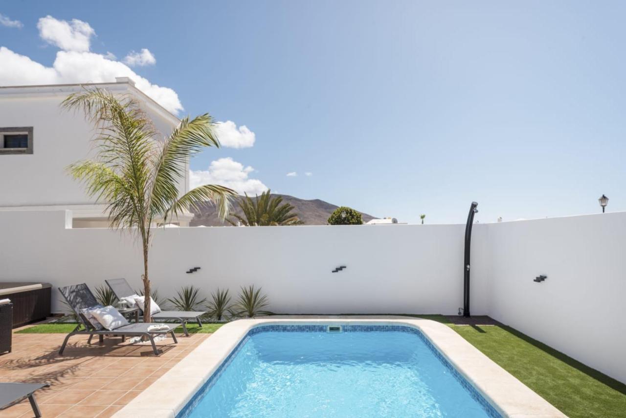 Villa Roble Yaiza  Exterior photo
